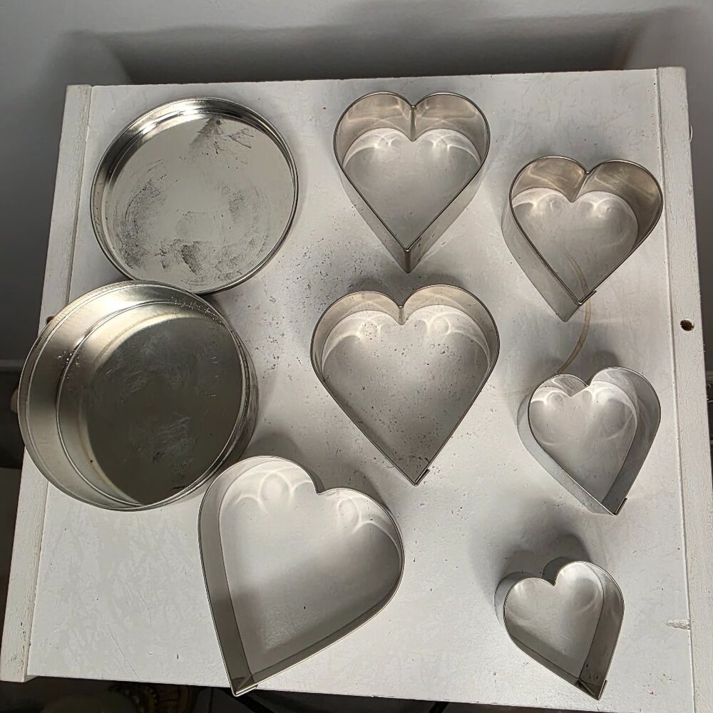 Ateco Metal Heart Cutters 6 Piece Set Cookies Sandwiches Hors d'Oeuvres